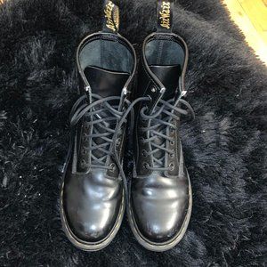 Dr. Martens 1460 boots